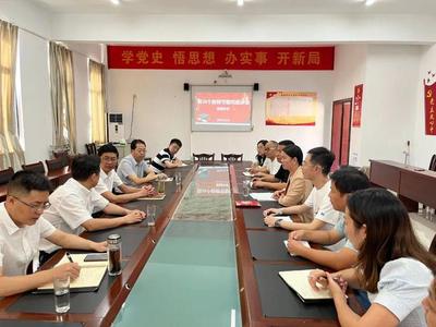 用心用情用力办好人民满意教育 县领导开展教师节走访慰问活动