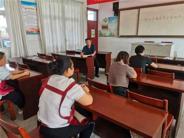江苏海安高新区仁桥初级中学积极开展食品安全宣传系列活动