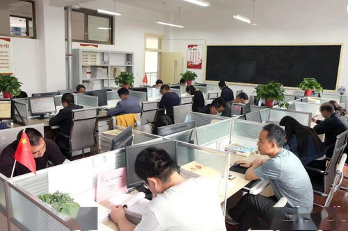 全力办好家门口的教育 访甘谷县第四中学校长冯俊仁